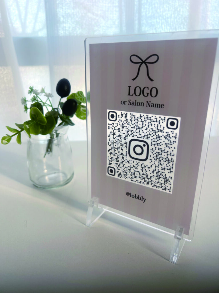 お店のQRアクリルスタンド4